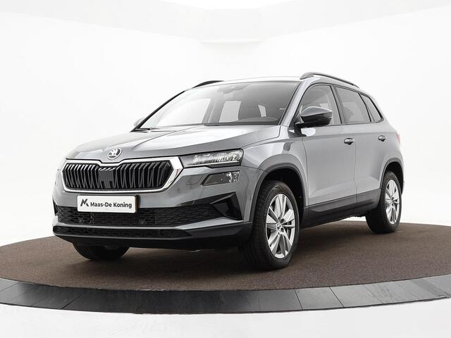 Skoda Karoq 1.5 TSI ACT 150pk DSG Business Edition · Camera · Inklap. Trekhaak · Keyless · Stuur- & Stoelverwarming · Apple/Android Car Play · ACC · Garantie t/m 02-07-2028 of 100.000km