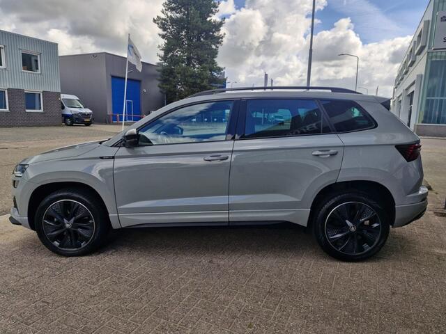 Skoda Karoq 1.5 TSI Sportline Business | Automaat | Adaptieve Cruise Control | Dodehoek |