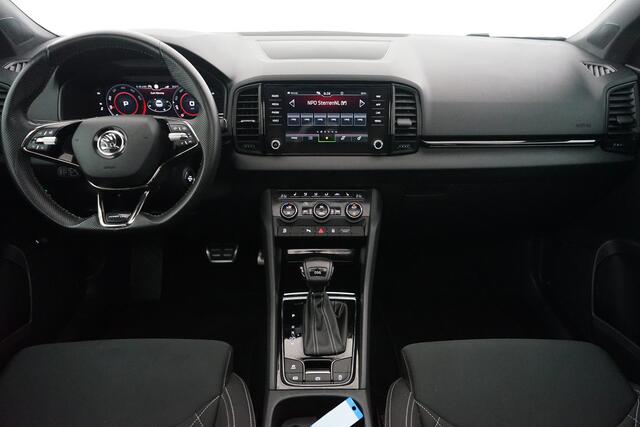 Skoda Karoq 1.5 TSI ACT Sportline Business Pano, Trekhaak, Camera,Stoelverwarming, Elektr. Achterklep,