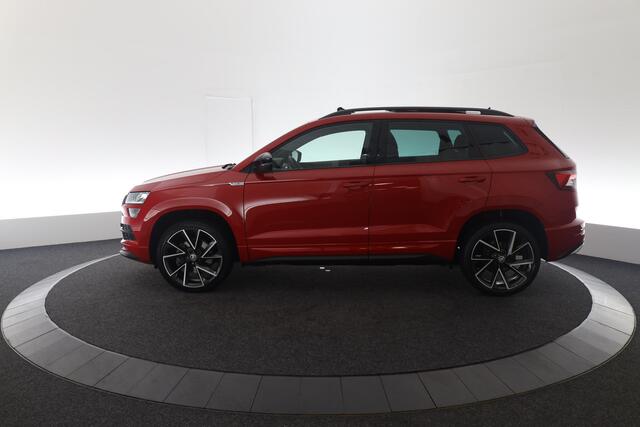 Skoda Karoq 1.5 TSI ACT Sportline Business Pano, Trekhaak, Camera,Stoelverwarming, Elektr. Achterklep,
