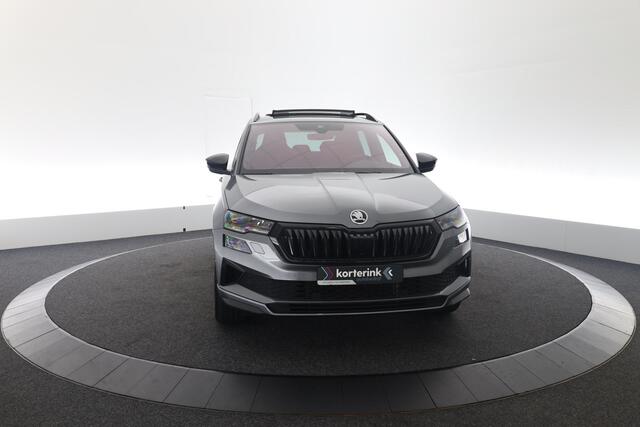 Skoda Karoq 1.5 TSI ACT Sportline Business Pano, 360 Graden Camera, ACC, Winterpakket, Navi