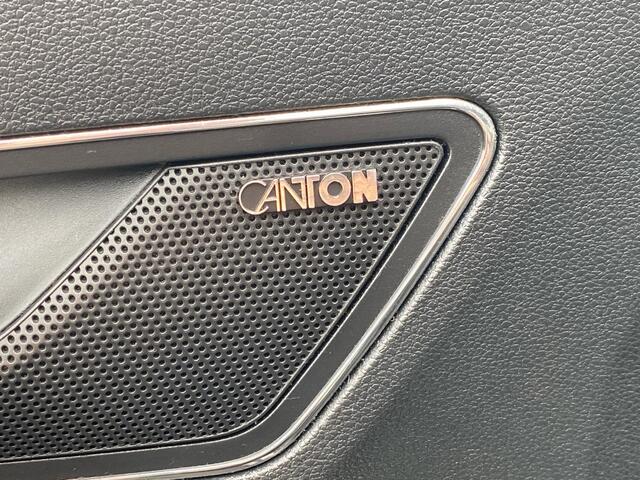 Skoda Karoq 1.0 TSi Style Business NL Auto | Trekhaak | Canton Sound | Stoelverwarming | Elektr. kofferklep | Etc.