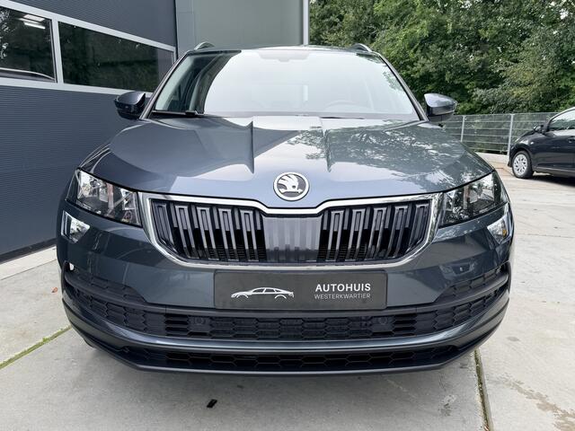 Skoda Karoq 1.5 TSI 150pk DSG ACT Business Edition Camera Navigatie Trekhaak Stoelverwarming