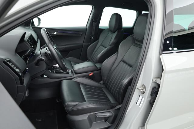 Skoda Karoq 1.5 TSI ACT Sportline | Leder | Elek. Trekhaak | Standkachel | 19'' | Camera | 4x Stoel- Stuurverw. | Apple CarPlay | Digi. Cockpit