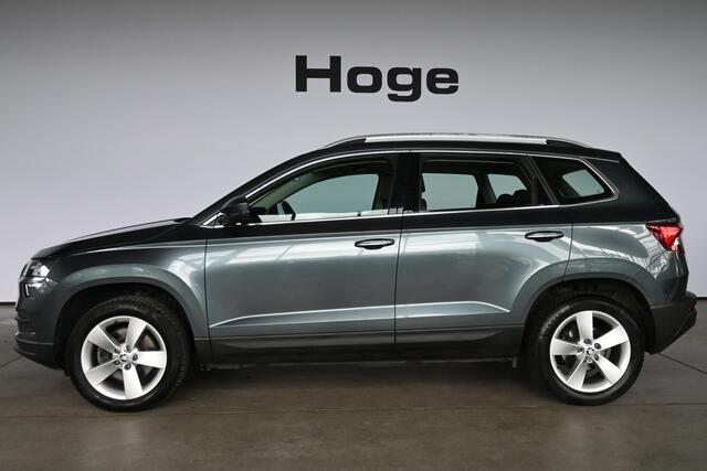Skoda Karoq 1.0 TSI Ambition Business Automaat Cruise Clima Trekhaak Navigatie CarPlay Goed Onderhouden! Inruil Mogelijk!