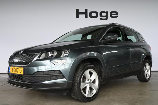 Skoda Karoq 1.0 TSI Ambition Business Automaat Cruise Clima Trekhaak Navigatie CarPlay Goed Onderhouden! Inruil Mogelijk!