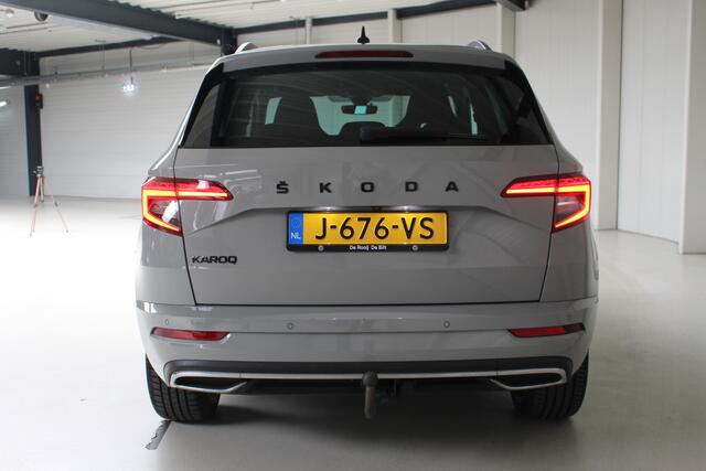 Skoda Karoq 1.5 TSI ACT Sportline Business Navigatie | Camera | Trekhaak | Stoelverwarming