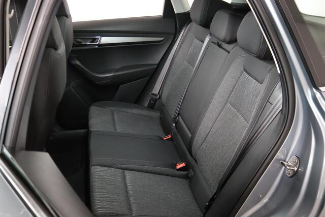 Skoda Karoq 1.5 TSI ACT Business Edition Plus Trekhaak, ACC, Camera, DAB, Apple Carplay/Android Auto