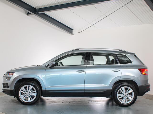 Skoda Karoq 1.5 TSI ACT Business Edition Plus Trekhaak, ACC, Camera, DAB, Apple Carplay/Android Auto