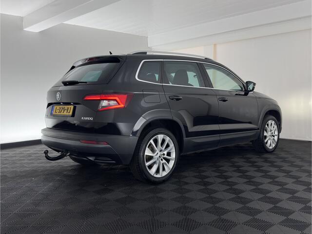 Skoda Karoq 1.6 TDI Style Business (INCL.BTW) Aut. *FULL-LED | NAVI-FULLMAP | ADAPTIVE-CRUISE | HEATED-COMFORTSEATS | KEYLESS | PRIVACY-GLASS | AMBIENT-LIGHT | DAB+ | ECC | PDC | 18''ALU*