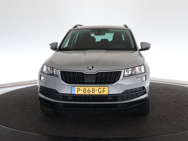 Skoda Karoq 1.0 TSI Business Edition | Trekhaak | Panoramadak |