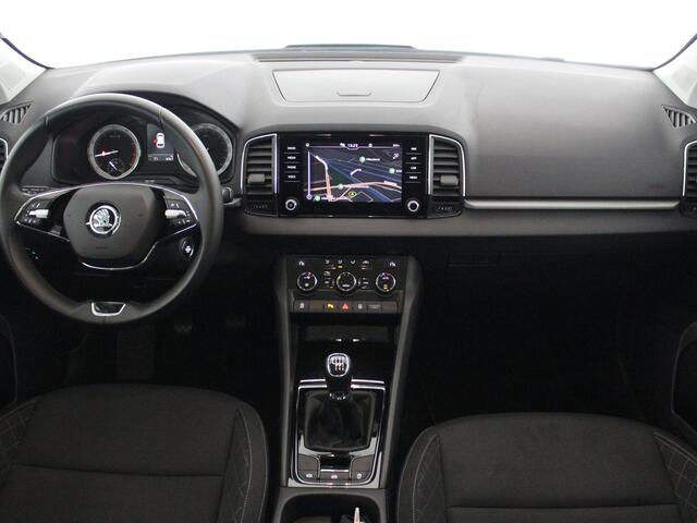 Skoda Karoq 1.0 TSI Business Edition | Trekhaak | Panoramadak |