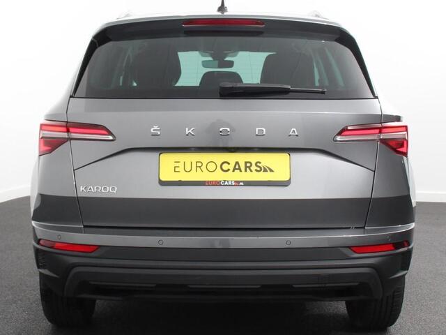 Skoda Karoq 1.5 TSI 150pk Automaat Ambition Navigatie Apple Carpla/Android Auto Camera Climate Control Adaptieve Cruise control Lichtmetalen Velgen
