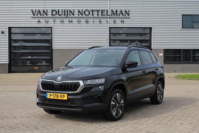 Skoda Karoq 1.5 TSI ACT Business Edition / Keyless / Trekhaak / N.A.P.