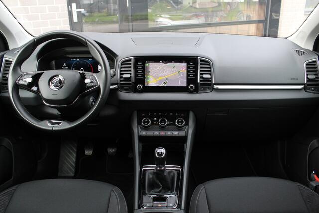 Skoda Karoq 1.5 TSI ACT Business Edition / Keyless / Trekhaak / N.A.P.