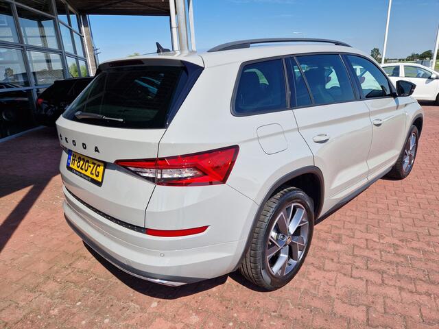 Skoda Kodiaq 1.5 TSI Sportline Business 12 MND BOVAG GAR. | NAVI | AIRCO | LMV 19" | CAMERA | PDC V+A | CR. CONTR.