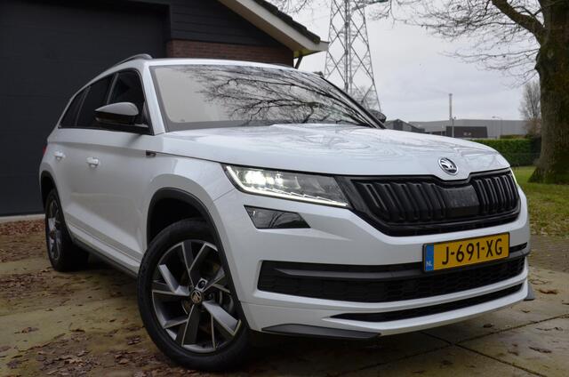 Skoda Kodiaq 1.5 TSI Sportline Business 7 Persoons Navi/Led/Ecc/Pdc/Achteruitrij-camera/Stoelverwarming/Half-Leer/Privacy-Glass/Cruise control adaptief/Elektrisch verstelb. bestuurdersstoel met geheugen/Canton geluid