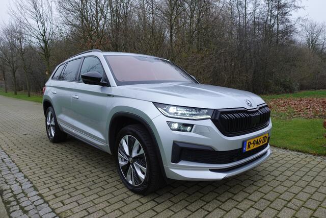 Skoda Kodiaq 1.5 TSI Sportline Business,Winterpakket,Trekhaak,Camera