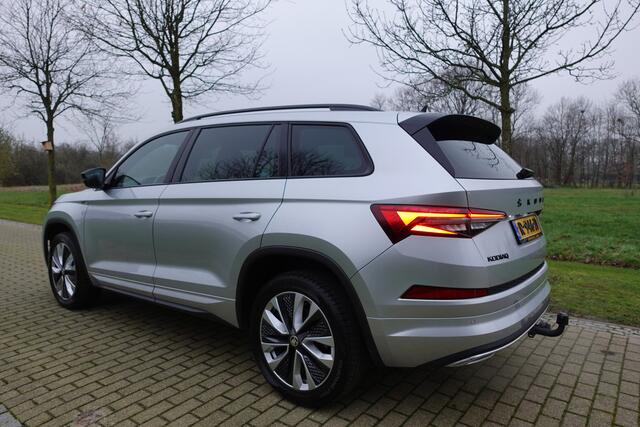 Skoda Kodiaq 1.5 TSI Sportline Business,Winterpakket,Trekhaak,Camera