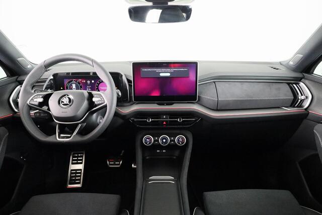 Skoda Kodiaq 1.5 TSI PHEV Sportline Business 204pk PHEV | Panoramadak | Parkeer pakket | Dynamic chassis control | Trekhaak | Light & view | Comfort pakket