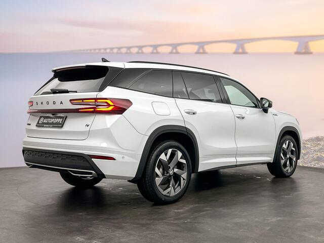 Skoda Kodiaq 1.5 TSI PHEV Sportline Business Trekhaak - LM 19 inch - 360 Camera