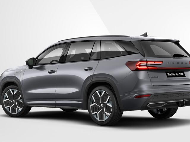 Skoda Kodiaq Sportline Business 1.5 TSI PHEV 150 kW / 204 PK SU V | Panorama schuif/kanteldak | Trekhaak | Parkeer Pakket | 1500,- inruilvoordeel!!