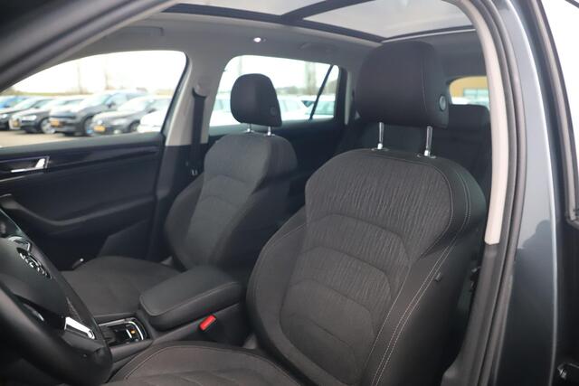 Skoda Kodiaq 1.4 TSI ACT Style Business 150PK Automaat Trekhaak Panoramadak Memory Stoel 19 inch LMV Keyless Navigatie Camera Carplay Android Adaptive Cruise Elektrische Achterklep