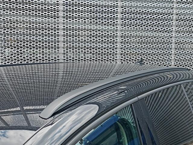 Skoda Kodiaq 1.5 TSI MHEV Business Edition / 19" lichtmetalen velgen/ Interieur Lounge/ Light en view package/ Akoestisch pakket