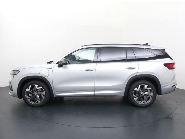 Skoda Kodiaq Sportline Business 1.5 TSI PHEV 204 pk DSG | Automaat | Panoramadak |19" Lichtmetalen velgen | LED Matrix