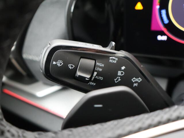Skoda Kodiaq Sportline Business 1.5 TSI PHEV 204 pk DSG | Automaat | Panoramadak |19" Lichtmetalen velgen | LED Matrix