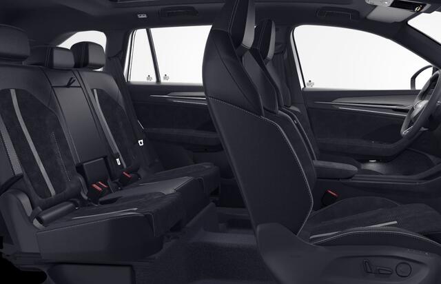 Skoda Kodiaq 1.5 TSI PHEV Sportline Business / Trekhaak / Panoramadak / Comfort pakket / Light & view pakket / 20" lichtmetalen velgen / ¤1500 inruilpremie