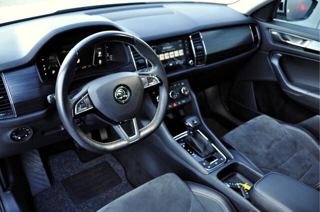 Skoda Kodiaq 1.5 TSI Business Edition Trekhaak Panoramadak