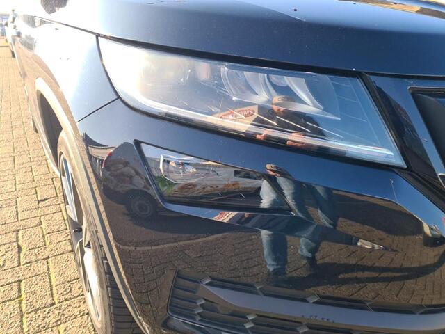 Skoda Kodiaq 1.5 TSI Sportline Business DSG/ Metallic/ Led/ Int. alcantara+ Leder/ Panoramadak/ Mem. Stoel/ Zwenkhaak/ Elec. K./ Camera/ Clima/ Navi/ Parkeersensor/ 20 lmv