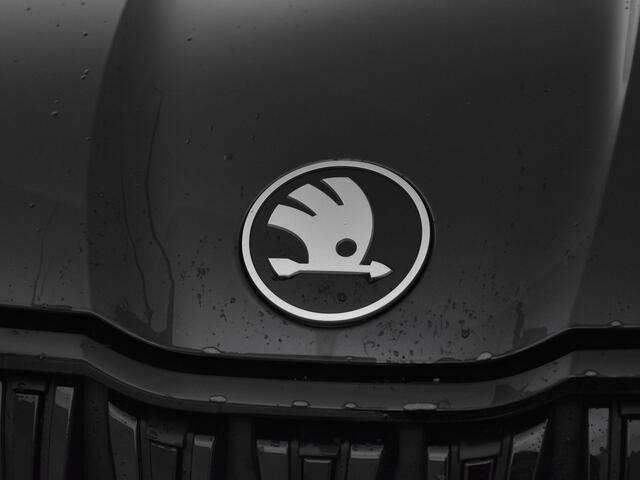 Skoda Kodiaq Sportline Business 1.5 TSI PHEV 150 kW / 204 PK SU V 6 versn. DSG | 20" inch licht metalen velgen | Trekhaak | leverbaar vanaf Juni.
