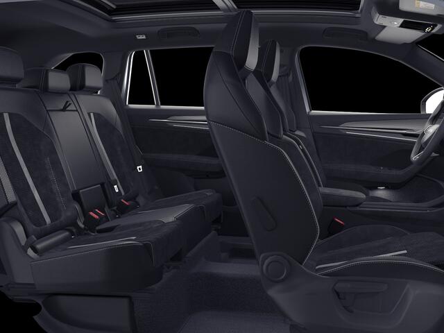 Skoda Kodiaq Sportline Business 1.5 TSI PHEV 204 PK DSG | Trekhaak | Led-Matrix | Panorama-Dak | 19" lichtmetalen velgen | Winter Pakket |