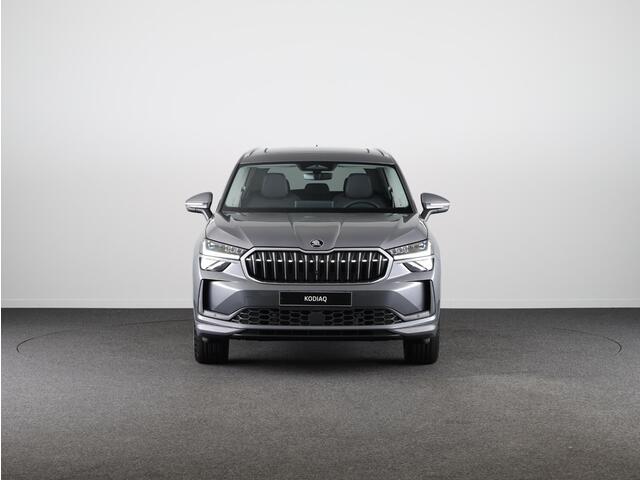 Skoda Kodiaq Business Edition 1.5 TSI PHEV 150 kW / 204 PK SUV DSG | Panoramadak | Light & view pakket | Winter pakket | Parkeer pakket | Leder zwart | Akoestisch pakket