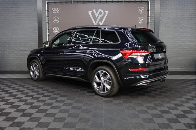 Skoda Kodiaq 1.5 TSI Sportline Business | Ned. Auto | Trekhaak | Stuur en stoel verwarming |