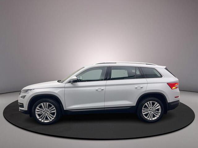 Skoda Kodiaq Business Edition Plus 1.5 TSI 150pk DSG Automaat Panoramadak, Adaptive cruise control, Navigatie, 360 camera, Verwarmde voorruit, Parkeersensoren, Stoelverwarming