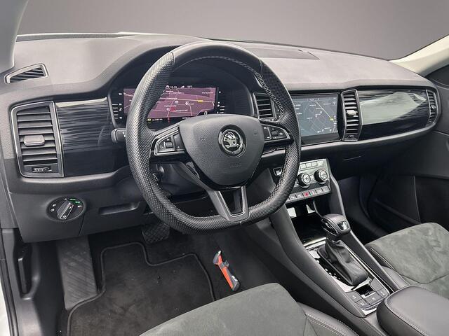 Skoda Kodiaq Business Edition Plus 1.5 TSI 150pk DSG Automaat Panoramadak, Adaptive cruise control, Navigatie, 360 camera, Verwarmde voorruit, Parkeersensoren, Stoelverwarming