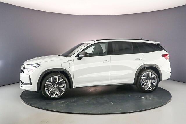 Skoda Kodiaq Sportline Business 1.5 TSI PHEV 204pk DSG Automaat Trekhaak, Panoramadak, Adaptive cruise control, Navigatie, Elektrische achterklep, LED matrix koplampen, Stoelverwarming