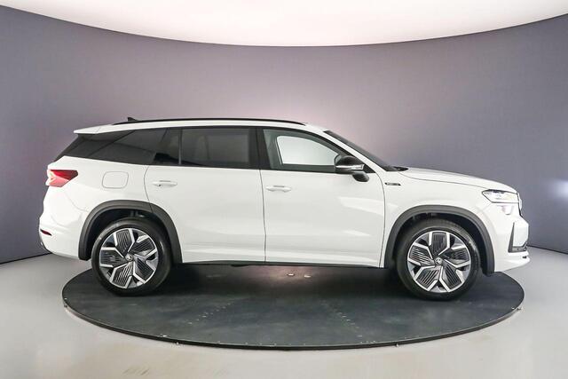 Skoda Kodiaq Sportline Business 1.5 TSI PHEV 204pk DSG Automaat Trekhaak, Panoramadak, Adaptive cruise control, Navigatie, Elektrische achterklep, LED matrix koplampen, Stoelverwarming