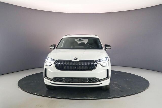 Skoda Kodiaq Sportline Business 1.5 TSI PHEV 204pk DSG Automaat Trekhaak, Panoramadak, Adaptive cruise control, Navigatie, Elektrische achterklep, LED matrix koplampen, Stoelverwarming