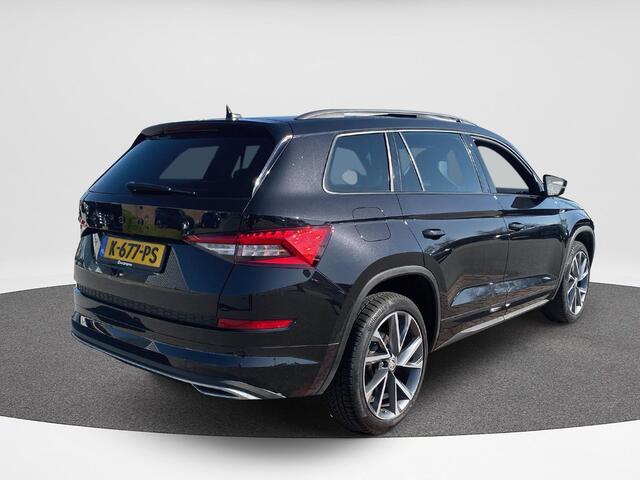 Skoda Kodiaq 1.5 TSI Sportline Business 150Pk | Automaat | Pano Dak | Trekhaak | ACC | Elec. A-Klep |