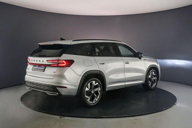 Skoda Kodiaq Sportline Business 1.5 TSI PHEV 204pk DSG Automaat Adaptive cruise control, Navigatie, Achteruitrijcamera, Elektrische achterklep, LED matrix koplampen, Stuurwiel verwarmd, Parkeersensoren