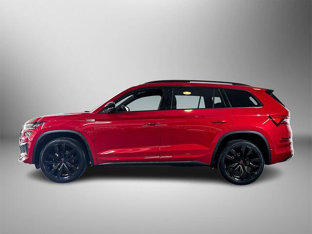 Skoda Kodiaq 1.5 150pk TSI Sportline Business / Achteruitrijcamera / Verwarmbare vóórruit / Panoramadak / Leder incl. elektrische verstelbare voorstoelen