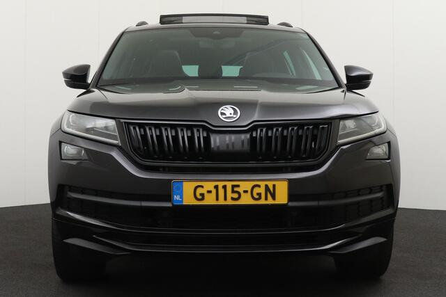 Skoda Kodiaq 1.5 TSI Sportline Business 7p. Elekt. Trekhaak Pano-dak Memory Carplay