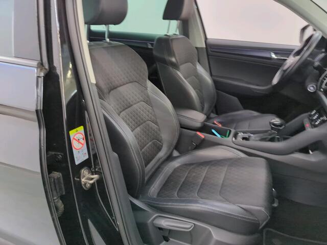 Skoda Kodiaq 1.5 TSI DSG Business Edition Wegklapbare trekhaak - Extra getinte ramen - Half leder - Achteruitrijcamera - NL auto