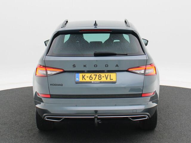 Skoda Kodiaq 1.5 TSi 150 Pk Automaat Sportline Business | Adaptive Cruise | CarPlay | Navigatie | Bluetooth | Achteruitrijcamera | 19 Inch | Trekhaak | 79.142 Km!!