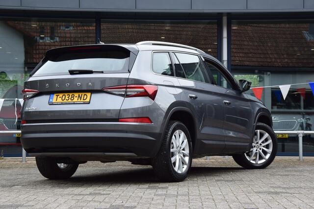 Skoda Kodiaq 1.5 TSI 150PK Business Edition 7p / 7 persoons | Org. NL | BOVAG Garantie | Apple CarPlay | Lederen Bekleding | Trekhaak | Achteruitrijcamera | Virtual Cockpit | Full LED |