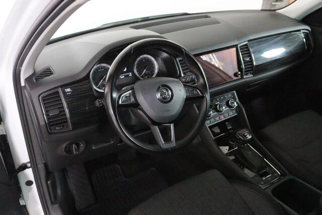 Skoda Kodiaq 2.0 TSI 4x4 Style, 7-Persoons, Airco, Navigatie, Apple CarPlay/ Android Auto, Cimate Control, Automaat, Cruise Control, Bluetooth,